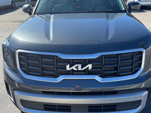 Used 2024 Kia Telluride S w/ S Sunroof Package image 1