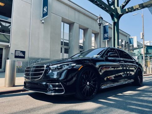 Used 2021 Mercedes-Benz S 580 4MATIC Sedan image 5