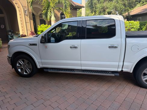 Used 2020 Ford F150 Lariat w/ Equipment Group 502A Luxury RWD image 2