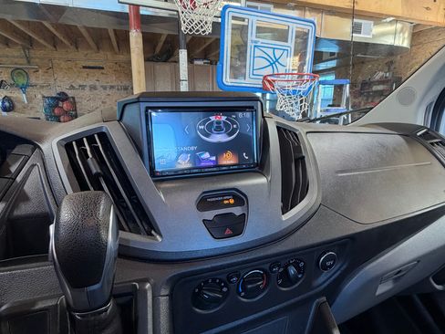 Used 2018 Ford Transit 150 148 Medium Roof image 20