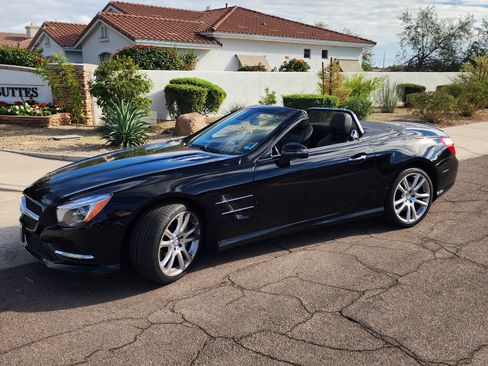 Used 2015 Mercedes-Benz SL 400 image 16