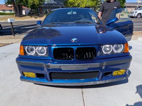 Used 1995 BMW M3 Coupe RWD image 28