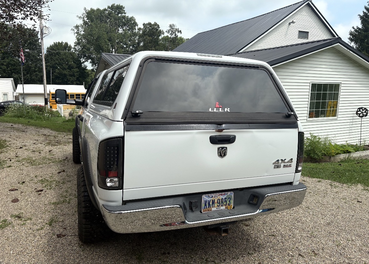 Used 2006 Dodge Ram 1500 Truck SLT AWD/4WD image 4