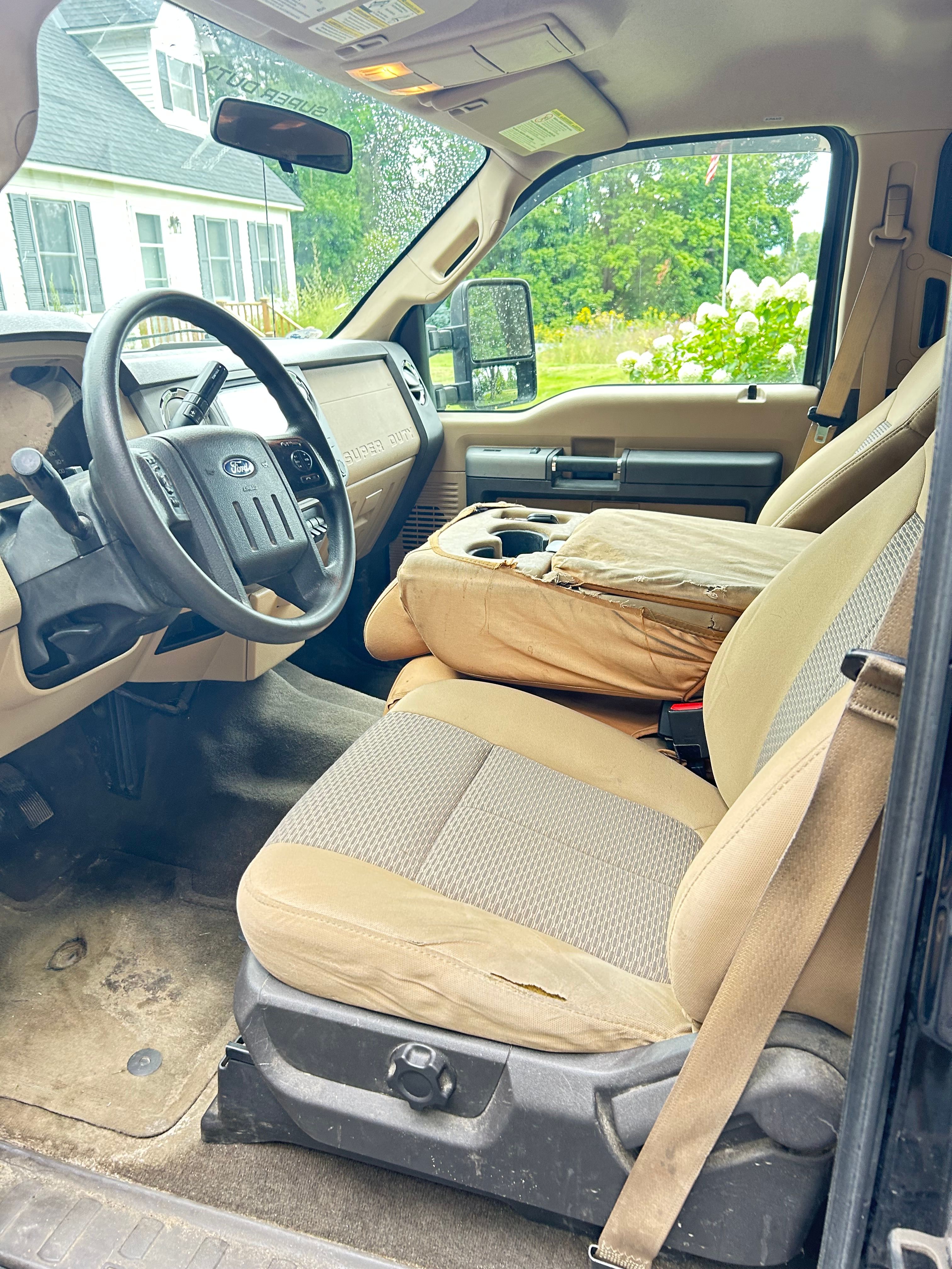Used 2015 Ford F250 XLT w/ Snow Plow Prep Package AWD/4WD image 12