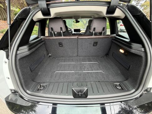Used 2015 BMW i3 RWD image 12