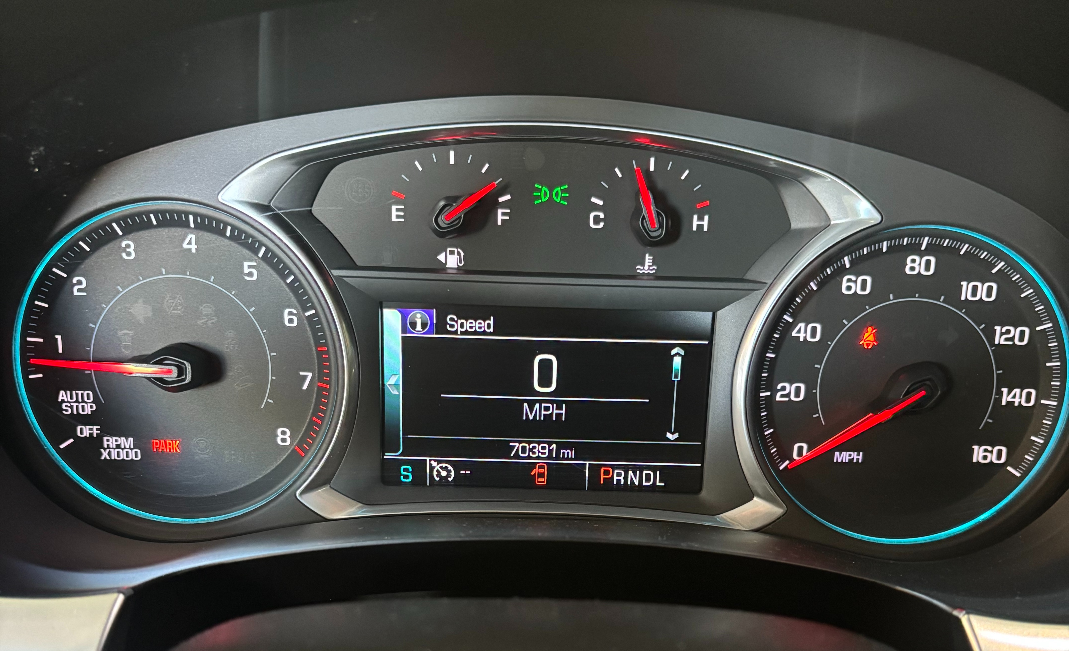 Used 2018 Chevrolet Traverse LT FWD image 13