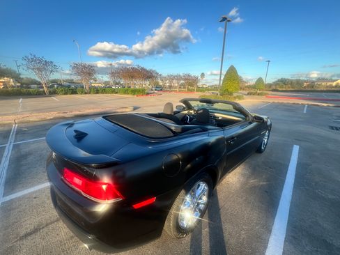 Used 2014 Chevrolet Camaro LT image 22