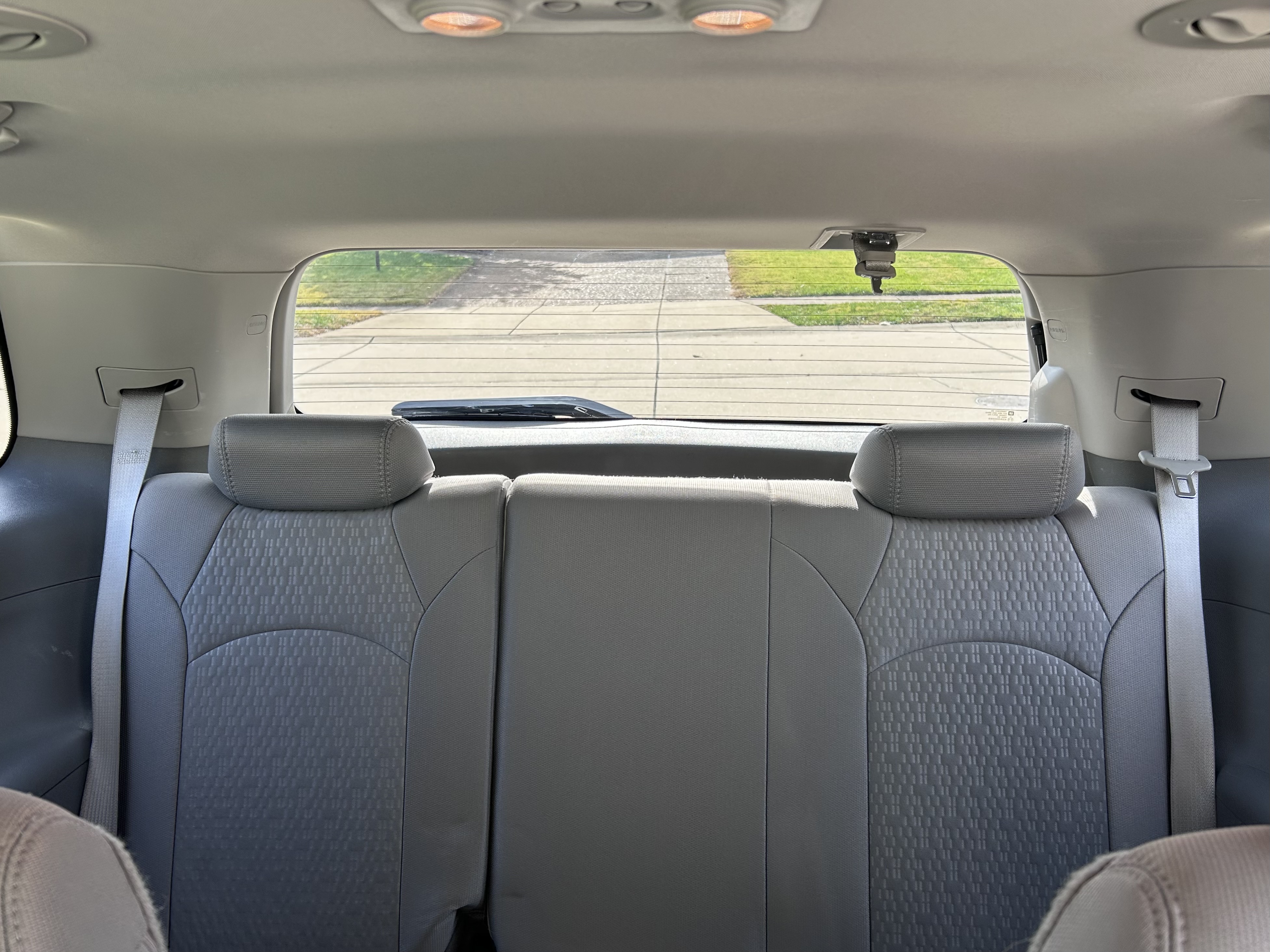 Used 2014 GMC Acadia SLE FWD image 12