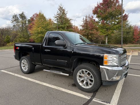 Used 2012 Chevrolet Silverado 1500 LT w/ Interior Plus Package image 4