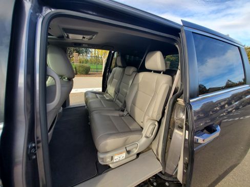 Used 2015 Honda Odyssey EX-L image 14