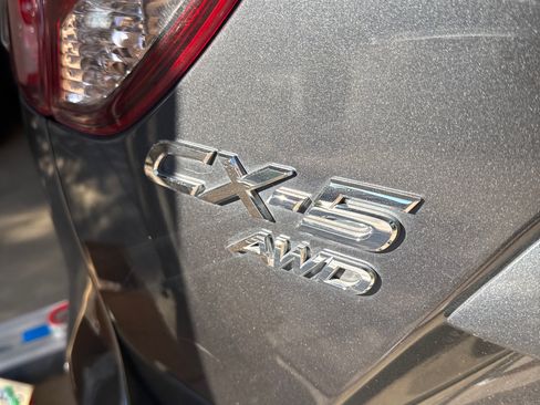 Used 2016 MAZDA CX-5 Touring image 4