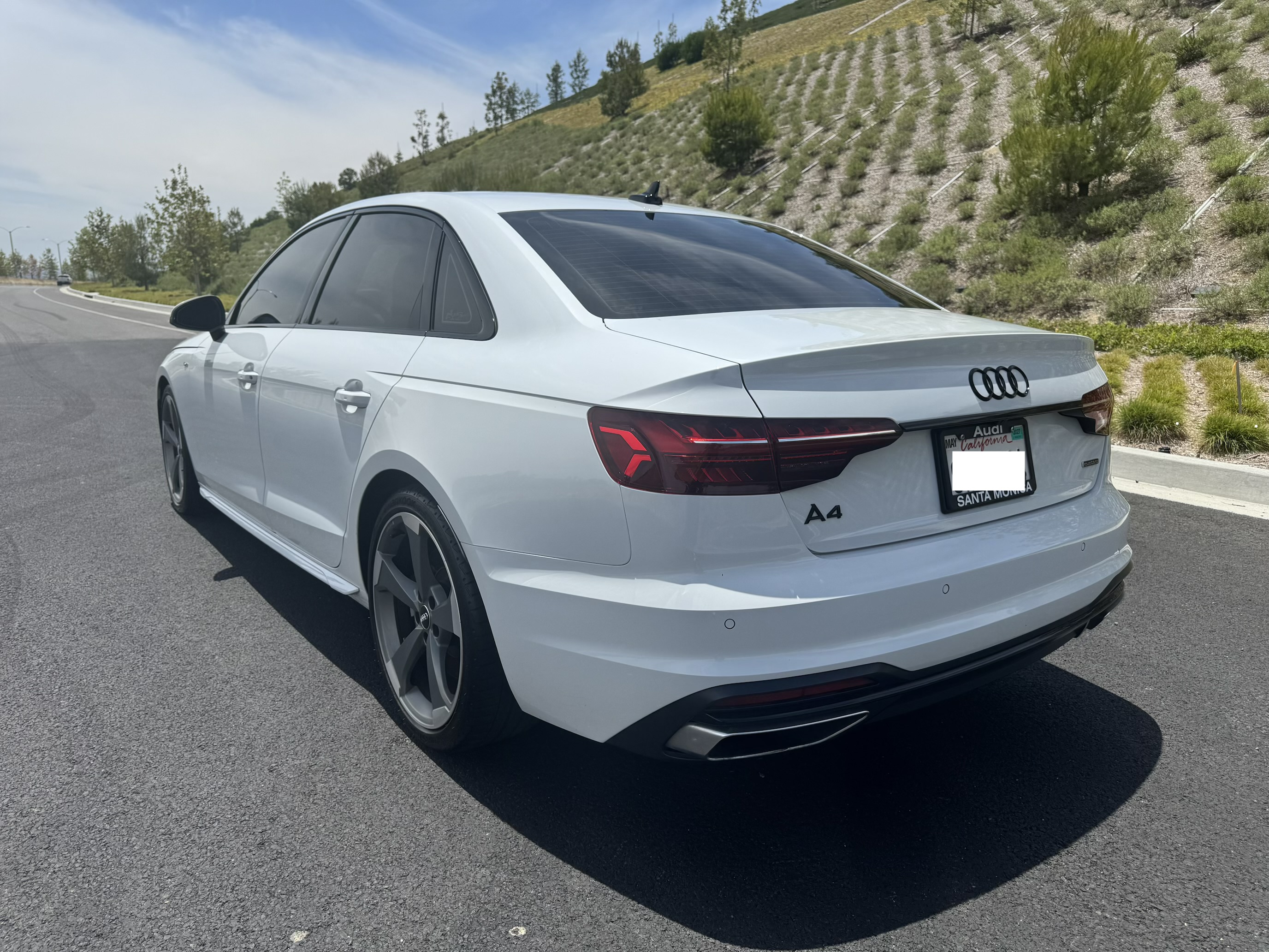 Used 2021 Audi A4 2.0T Premium Plus w/ Premium Plus Package AWD/4WD image 5