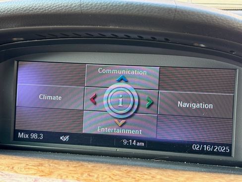 Used 2007 BMW 650i Convertible image 14