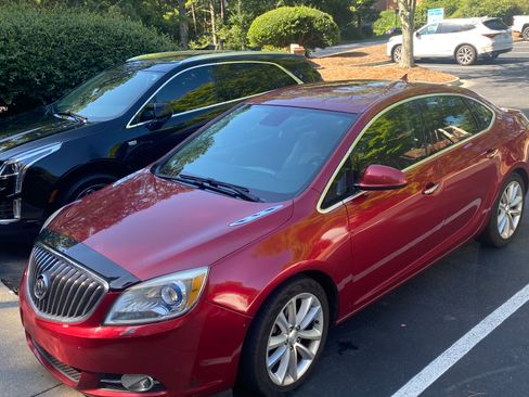 Used 2013 Buick Verano image 2