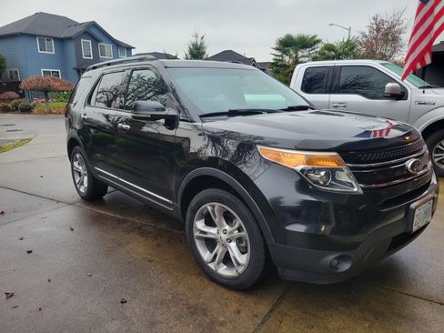 Used 2013 Ford Explorer Limited image 2