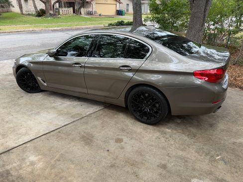 Used 2018 BMW 540i image 15