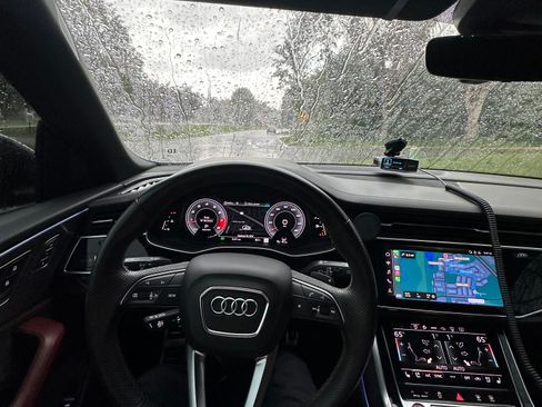 Used 2021 Audi SQ8 Prestige w/ Prestige Package AWD/4WD image 5
