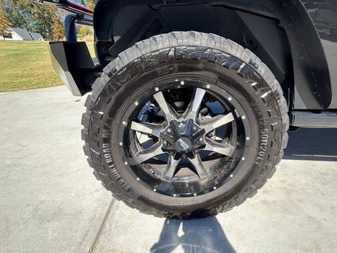 Used 2011 Jeep Wrangler Unlimited Rubicon w/ Call of Duty Group image 20