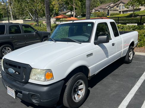 Used 2009 Ford Ranger XL RWD image 2