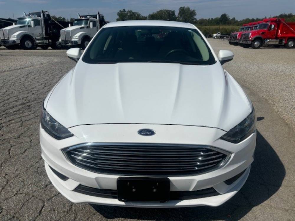 Used 2017 Ford Fusion S FWD image 4