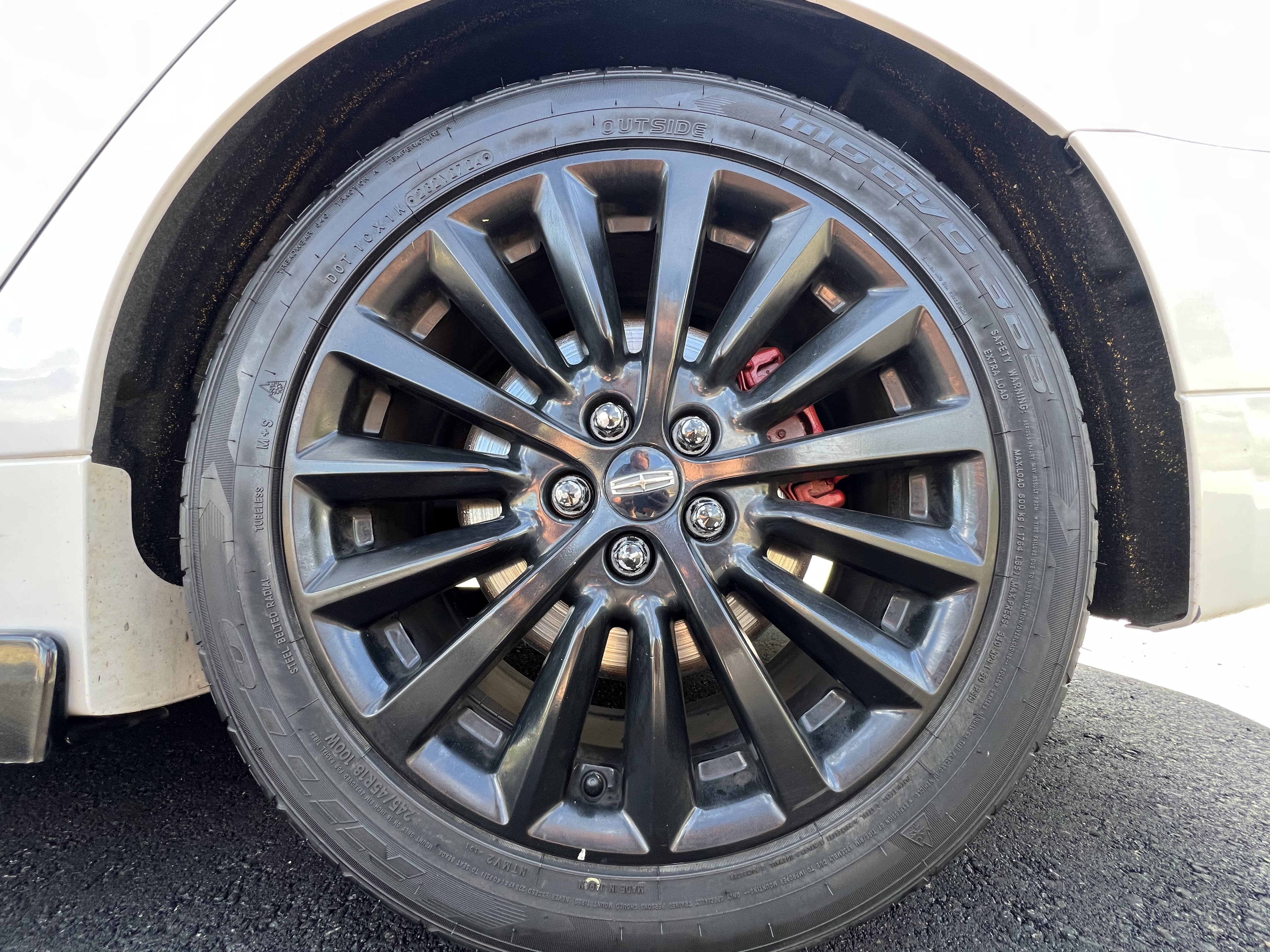 Used 2018 Lincoln MKZ Premiere AWD/4WD image 5
