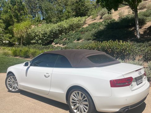 Used 2011 Audi A5 2.0T Premium Plus FWD image 4