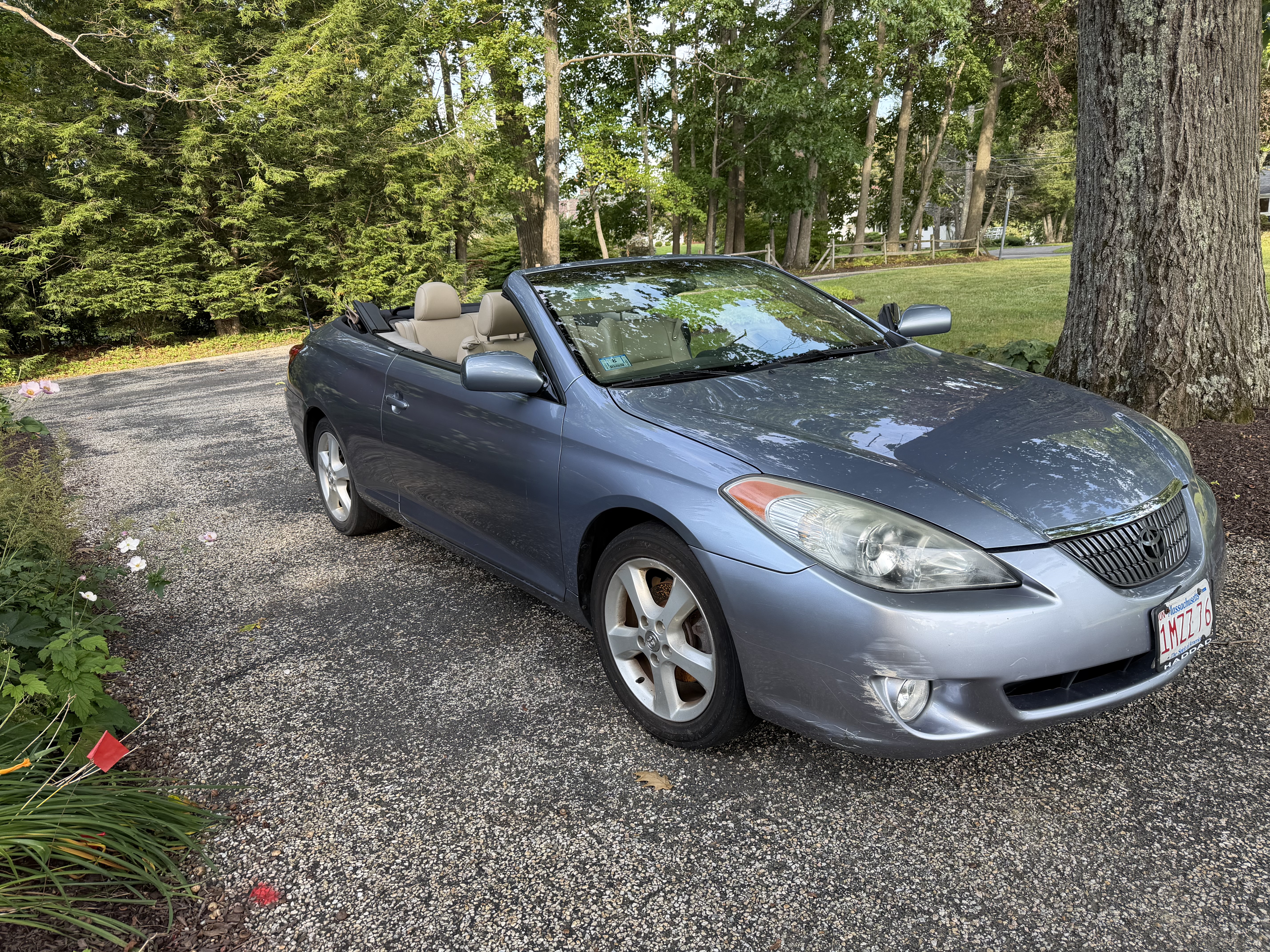 Used 2005 Toyota Solara SLE FWD image 2