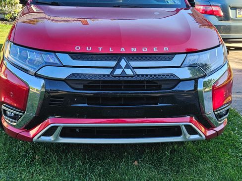 Used 2021 Mitsubishi Outlander GT AWD/4WD image 2