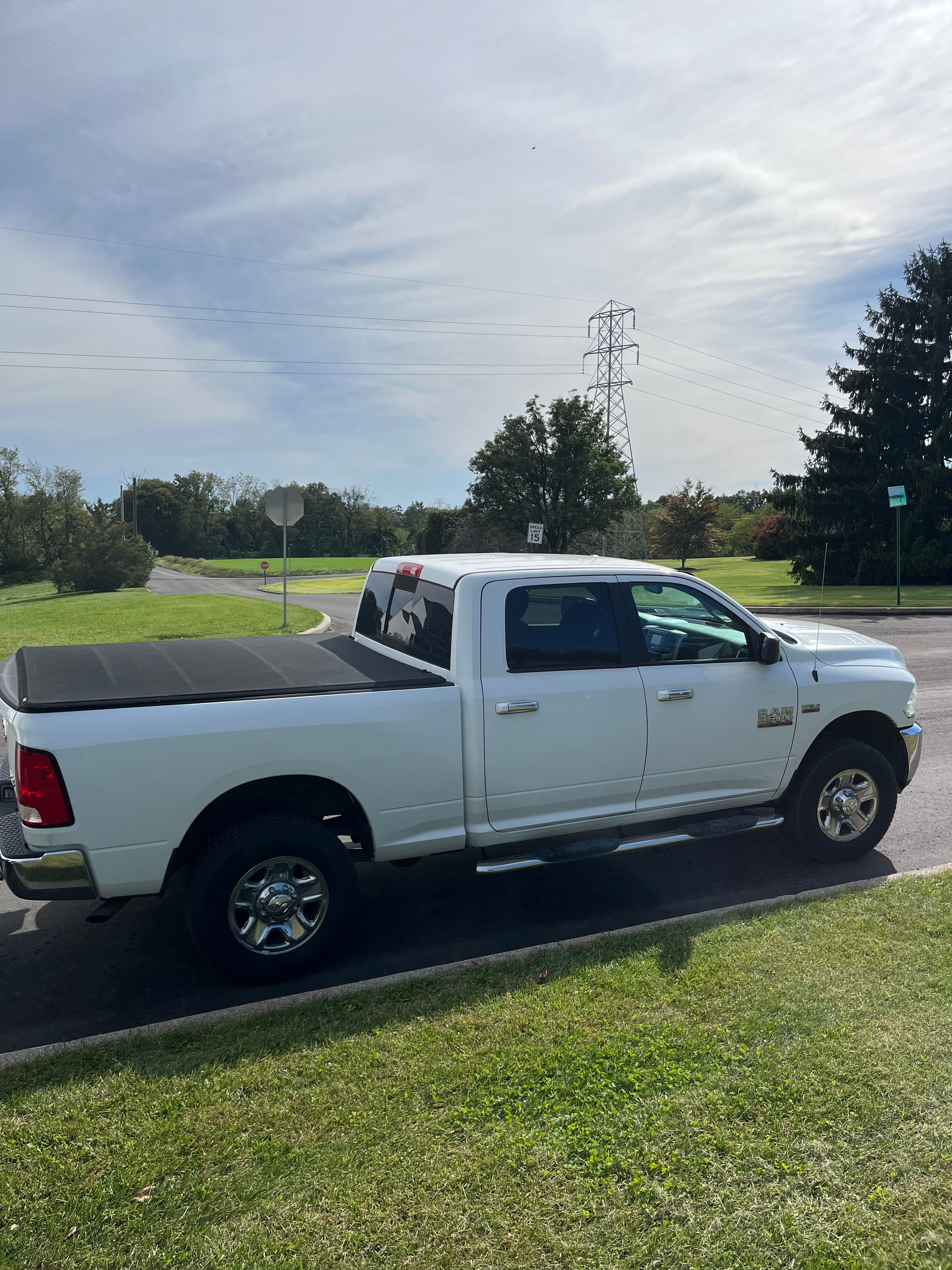 Used 2014 RAM 2500 SLT AWD/4WD image 1