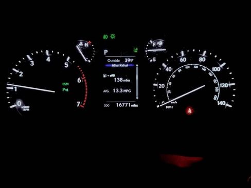 Used 2022 Lexus GX 460 image 13