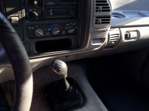 Used 1996 Chevrolet Silverado 1500 LS image 5
