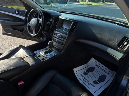 Used 2011 INFINITI G25 Journey w/ Moonroof Pkg image 16