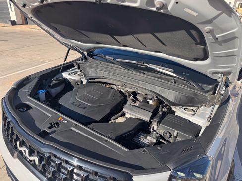 Used 2024 Kia Telluride SX X-Line image 17