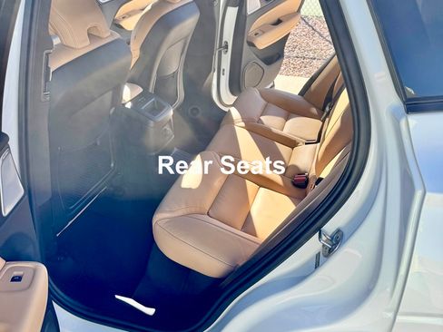 Used 2025 Volvo XC60 T8 Ultra w/ Protection Package Premier image 10