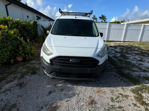 Used 2019 Ford Transit Connect XL image 2