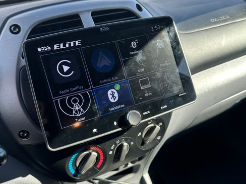 Used 2003 Toyota RAV4 2WD image 8