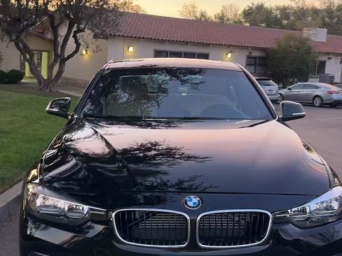 Used 2017 BMW 330e image 17