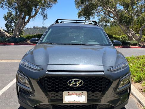 Used 2018 Hyundai Kona SEL FWD image 1