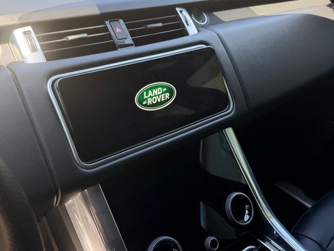 Used 2019 Land Rover Range Rover Sport HSE AWD/4WD image 12