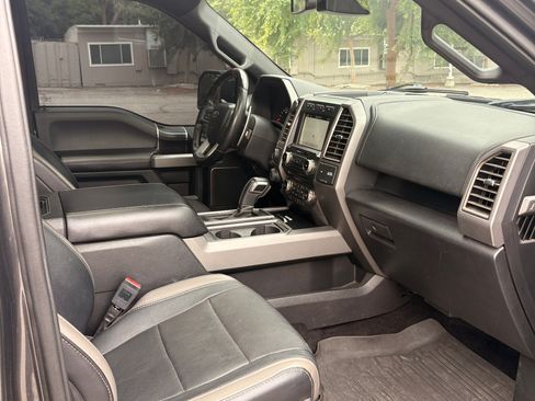 Used 2018 Ford F150 Raptor w/ Equipment Group 802A Luxury AWD/4WD image 10