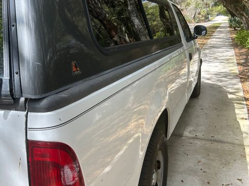 Used 2004 Ford F150 XL image 6