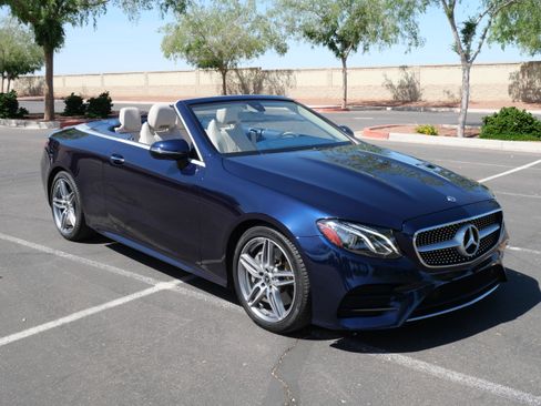 Used 2020 Mercedes-Benz E 450 Cabriolet image 2