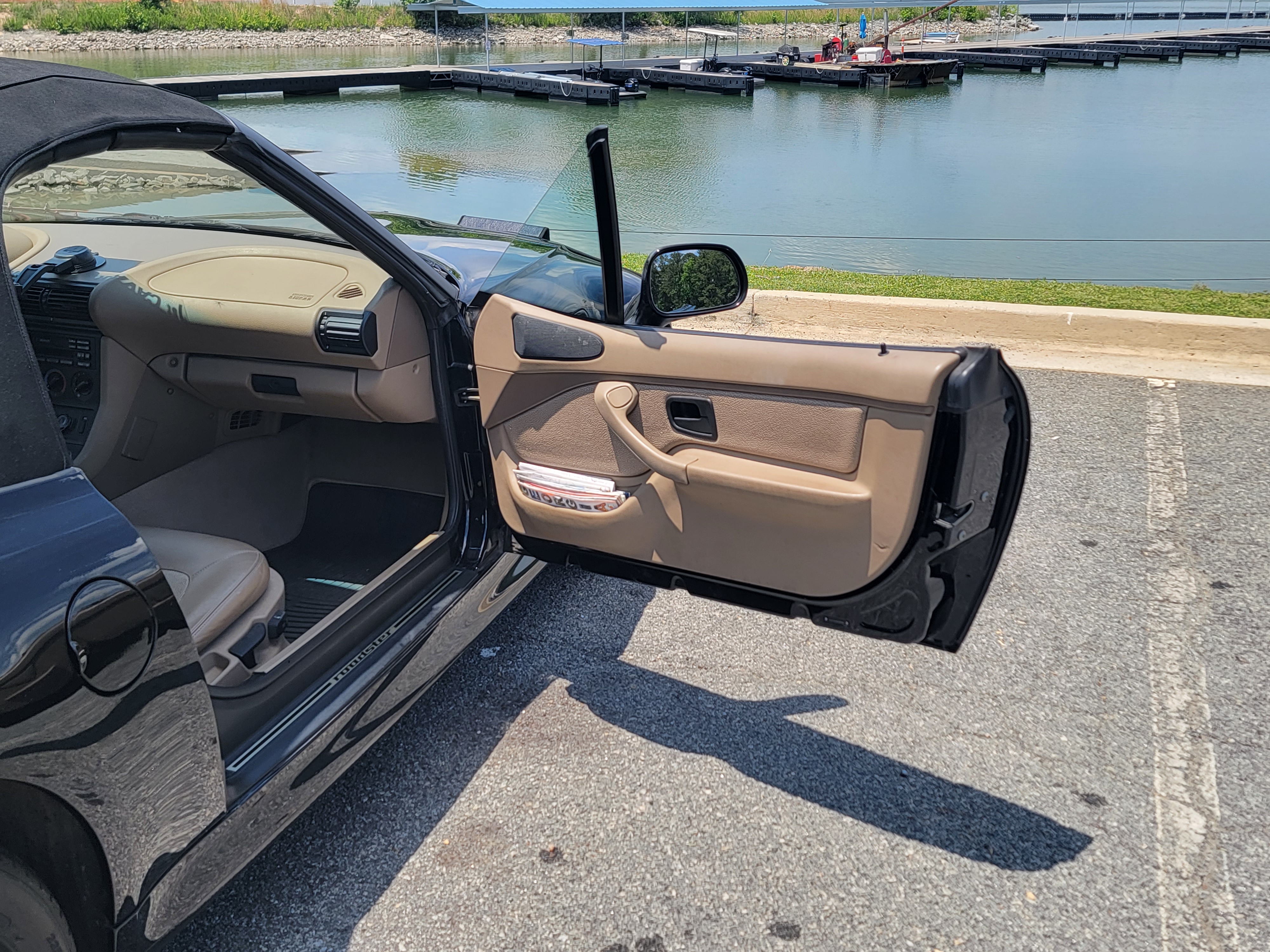 Used 1997 BMW Z3 1.9 RWD image 22