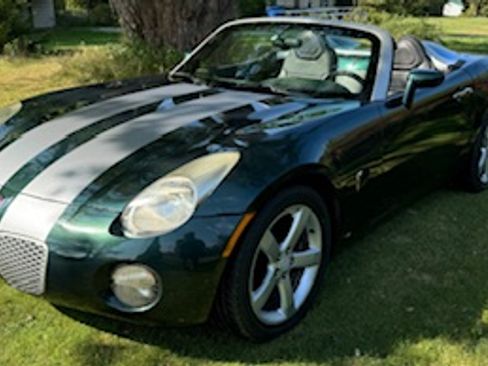 Used 2006 Pontiac Solstice Convertible w/ Premium Package image 5