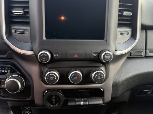 Used 2019 RAM 1500 Big Horn image 19