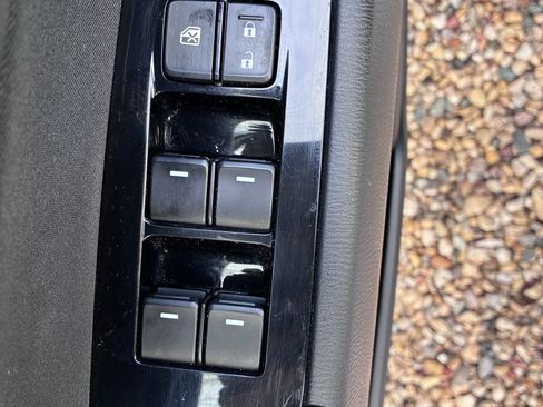 Used 2018 MAZDA CX-5 Sport AWD/4WD image 16