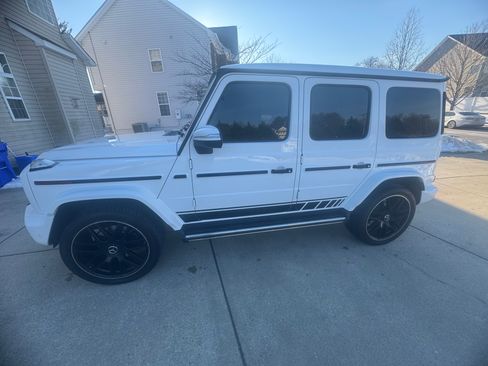 Used 2020 Mercedes-Benz G 550 image 2