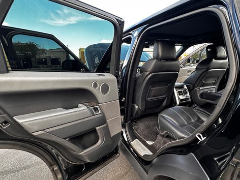 Used 2015 Land Rover Range Rover Sport Supercharged AWD/4WD image 19
