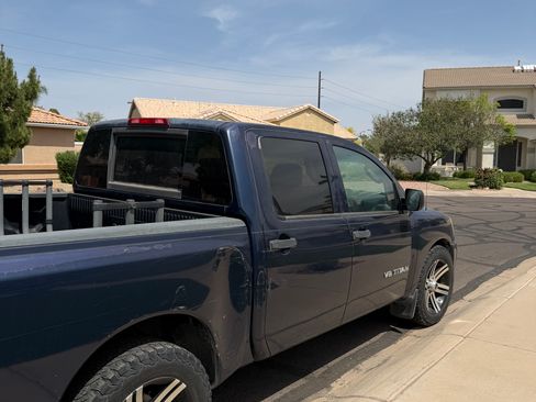 Used 2007 Nissan Titan XE w/ Preferred Pkg image 10