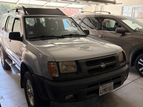 Used 2001 Nissan Xterra SE AWD/4WD image 8